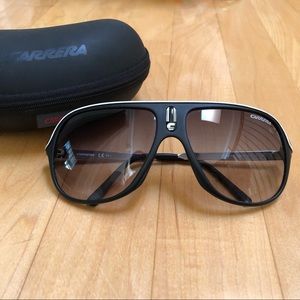 Black Carrera "Safari/R" sunglasses in EUC